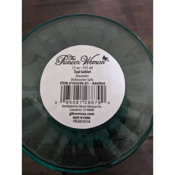 3/$20 1 (ONE) The Pioneer Woman Adeline 12-Ounce Footed Glass Goblets Tuquoise - Picture 3 of 4